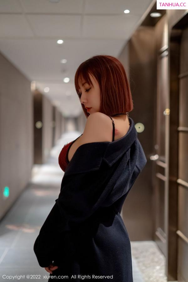 闫雪松 松果儿 [XiuRen]高清写真图 2022.04.19 No.4886 果儿Victoria第9张图片